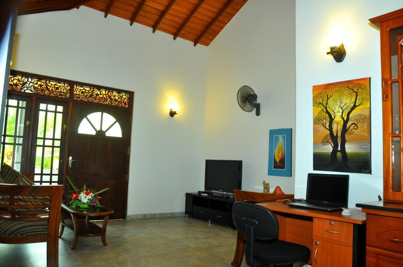 Canal Villa Бентота Экстерьер фото